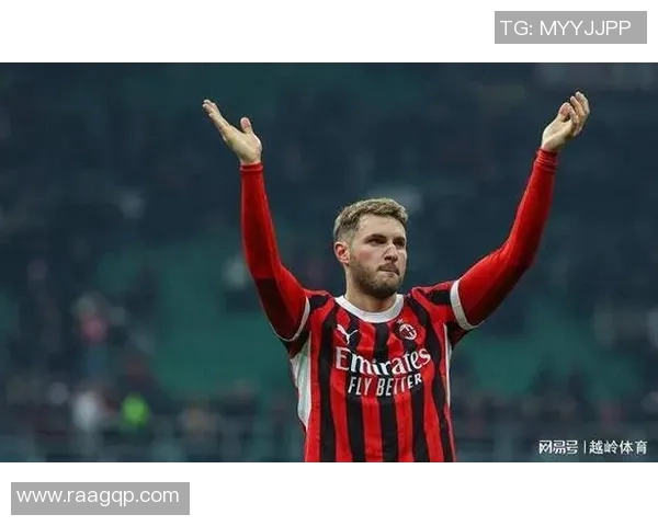 美国第一足球女球星是谁 她的成长历程与辉煌成就揭秘